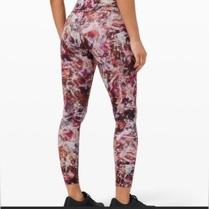 Lululemon wunder train size 6